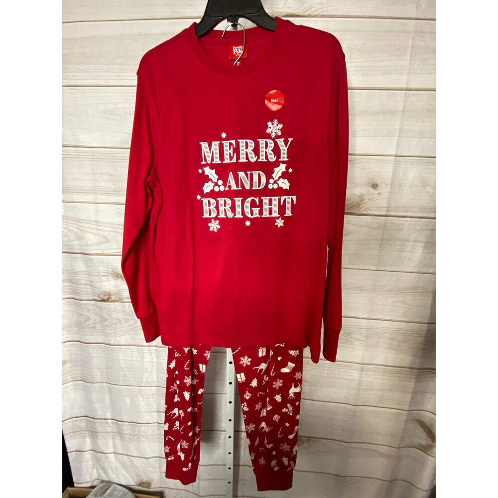 Brand New Family PJ's Macy's Men's Size Small Red Christmas Pajama 2 Piece Set